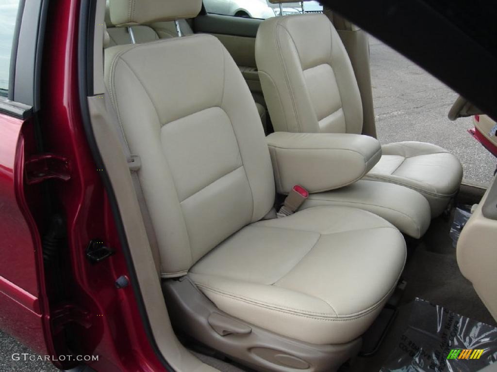 Medium Parchment Interior 2000 Ford Taurus SES Photo #37980388