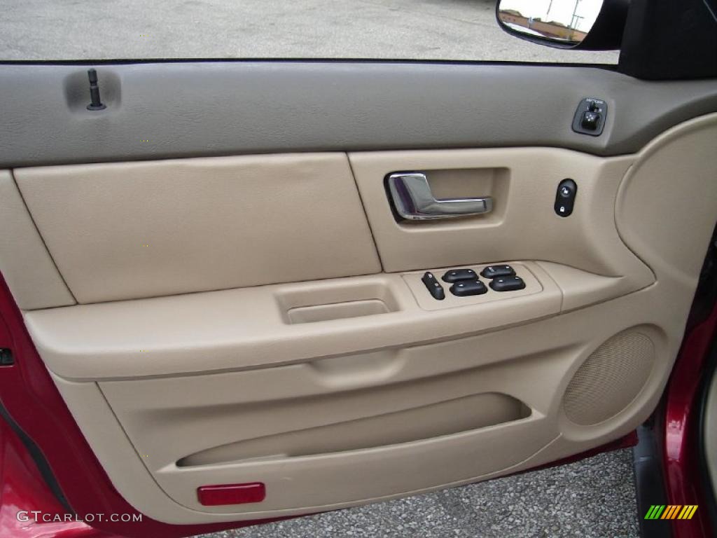 Medium Parchment Interior 2000 Ford Taurus SES Photo #37980484