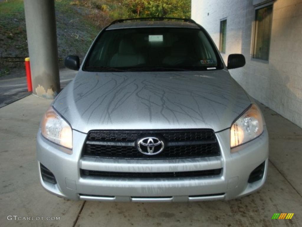 2011 RAV4 I4 4WD - Classic Silver Metallic / Ash photo #6