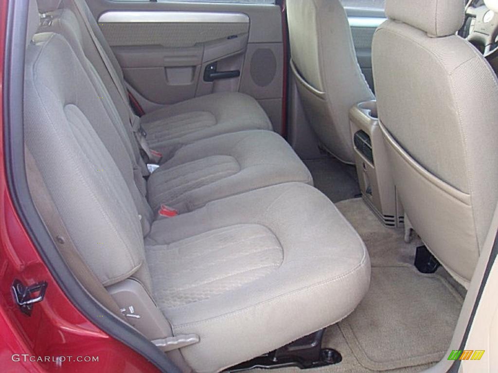 2004 Mountaineer AWD - Vivid Red Metallic / Medium Dark Parchment photo #12