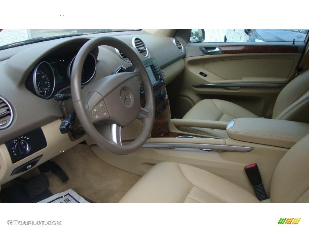 Macadamia Interior 2008 Mercedes-Benz ML 350 4Matic Photo #37985011