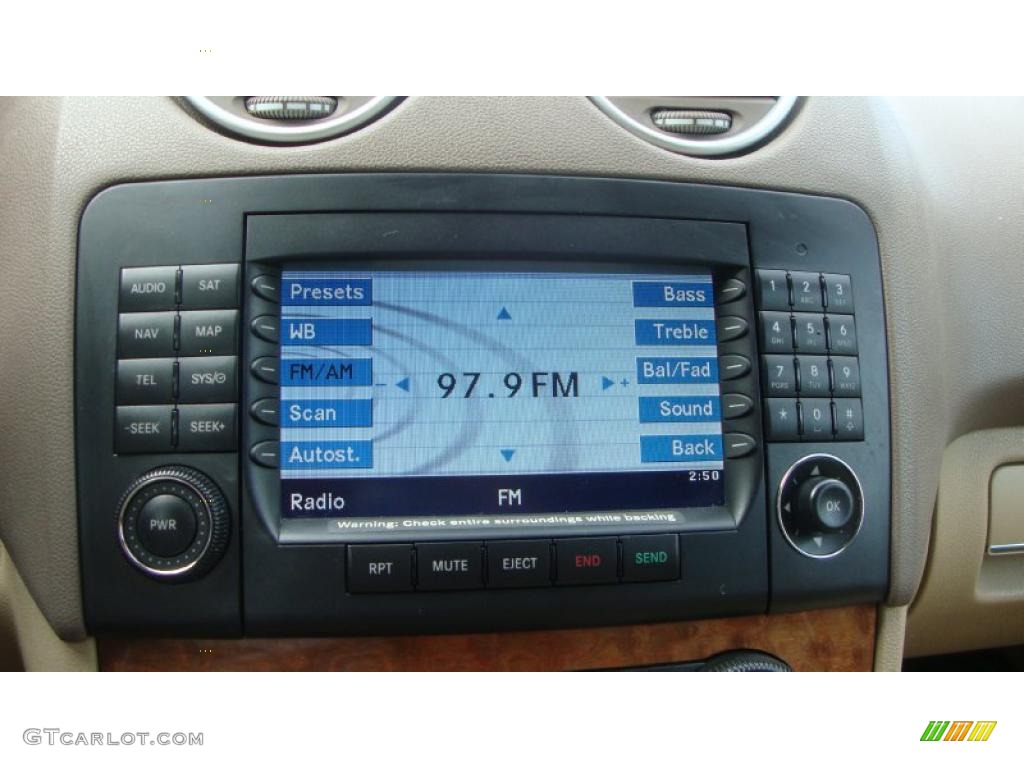 2008 Mercedes-Benz ML 350 4Matic Controls Photo #37985184