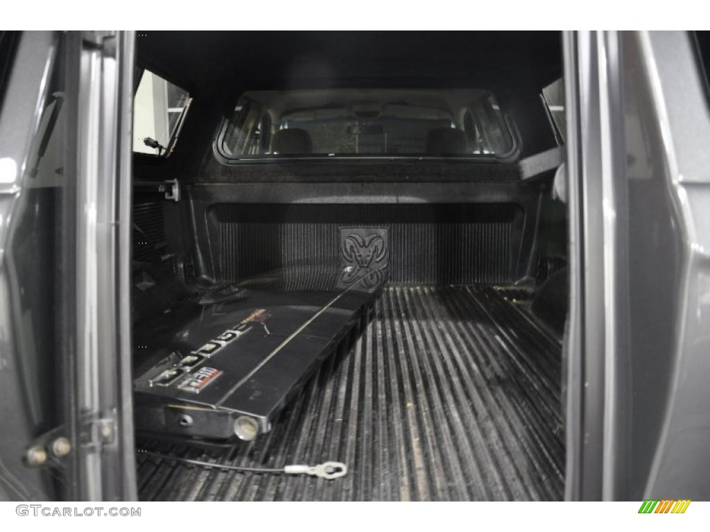 2003 Ram 1500 SLT Quad Cab - Graphite Metallic / Dark Slate Gray photo #9