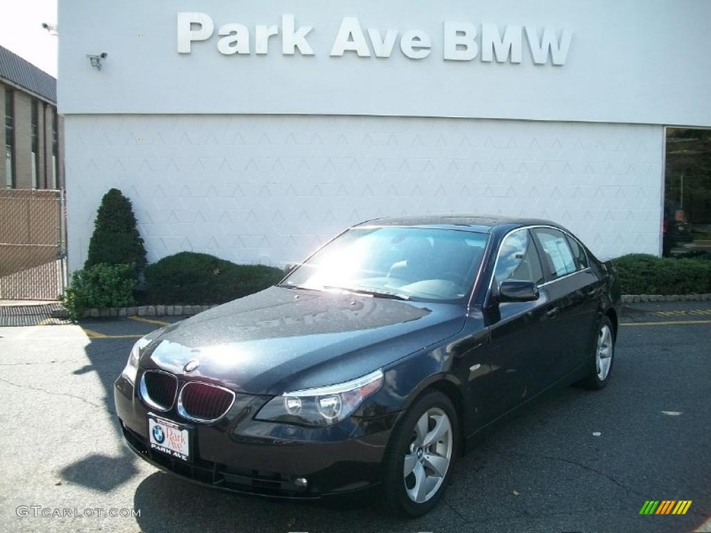 2005 5 Series 525i Sedan - Jet Black / Black photo #1