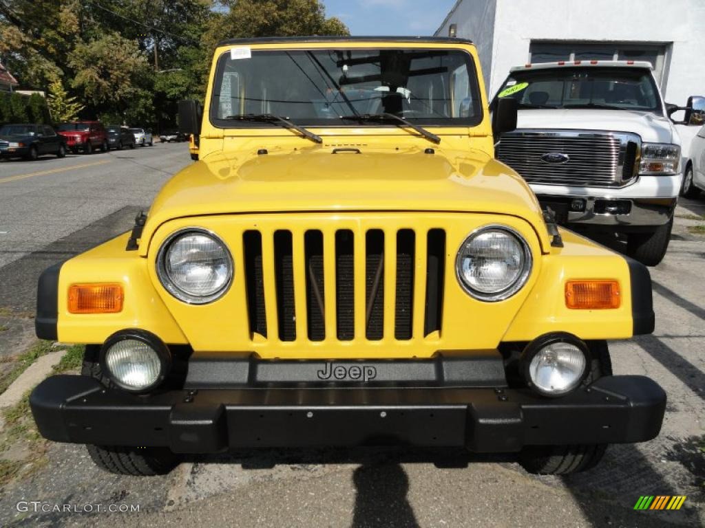 2000 Wrangler Sport 4x4 - Solar Yellow / Agate photo #2