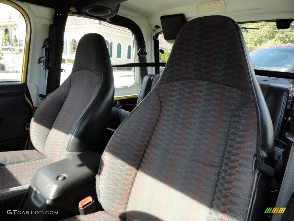 2000 Wrangler Sport 4x4 - Solar Yellow / Agate photo #7