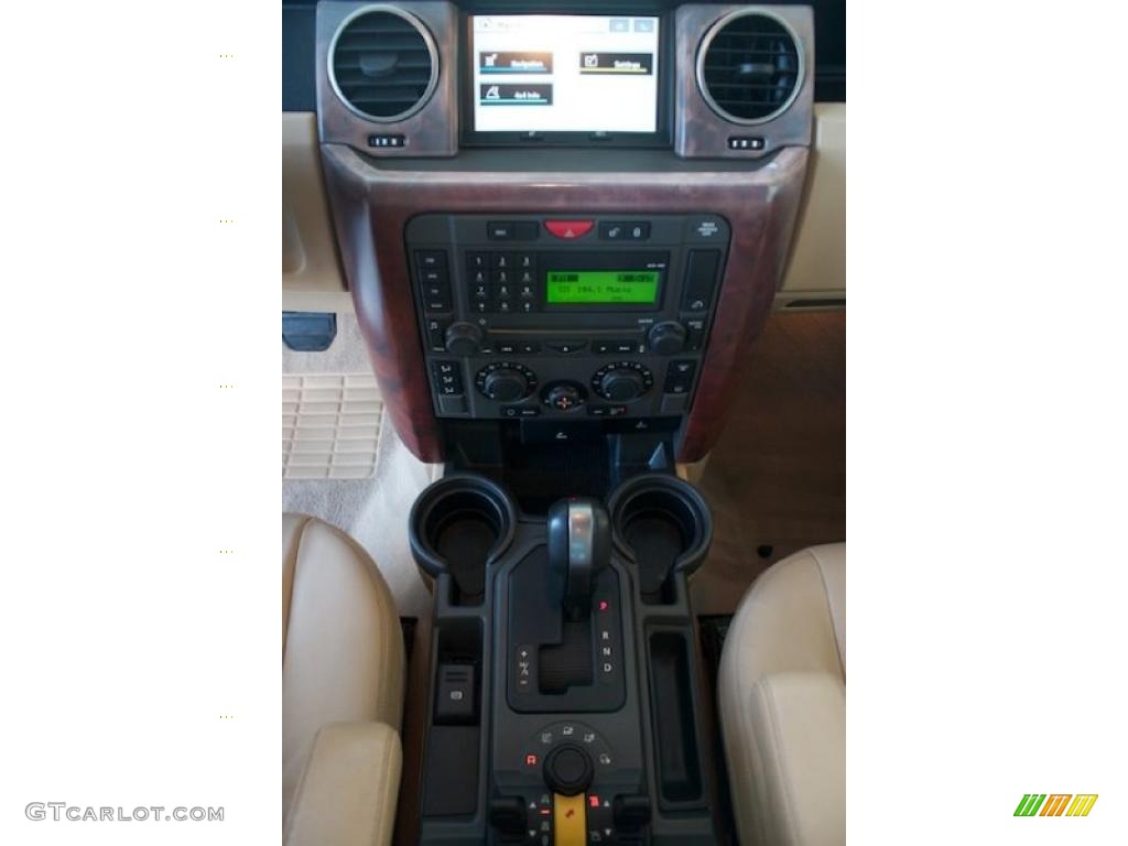 2005 Land Rover LR3 V8 SE Controls Photo #37988441