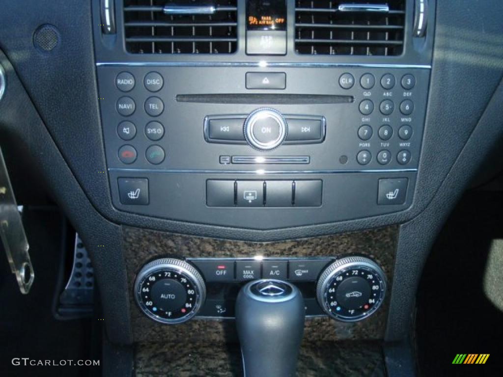 2009 Mercedes-Benz C 63 AMG Controls Photo #37988557
