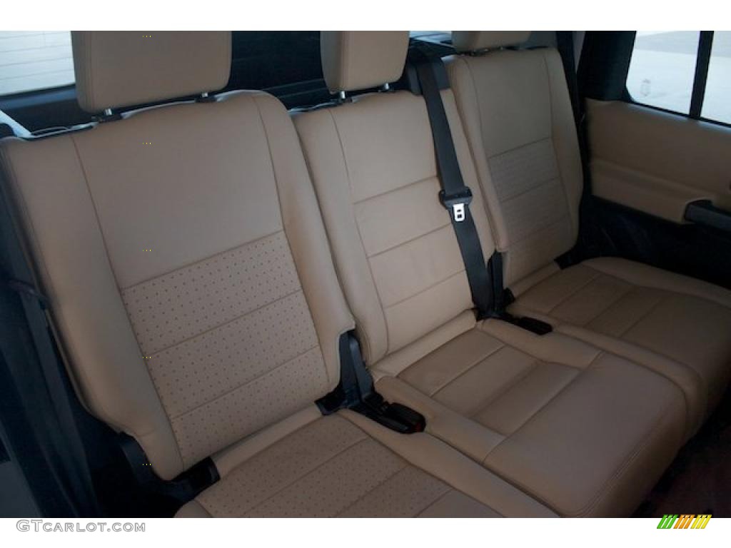 Alpaca Beige Interior 2005 Land Rover LR3 V8 SE Photo #37988577