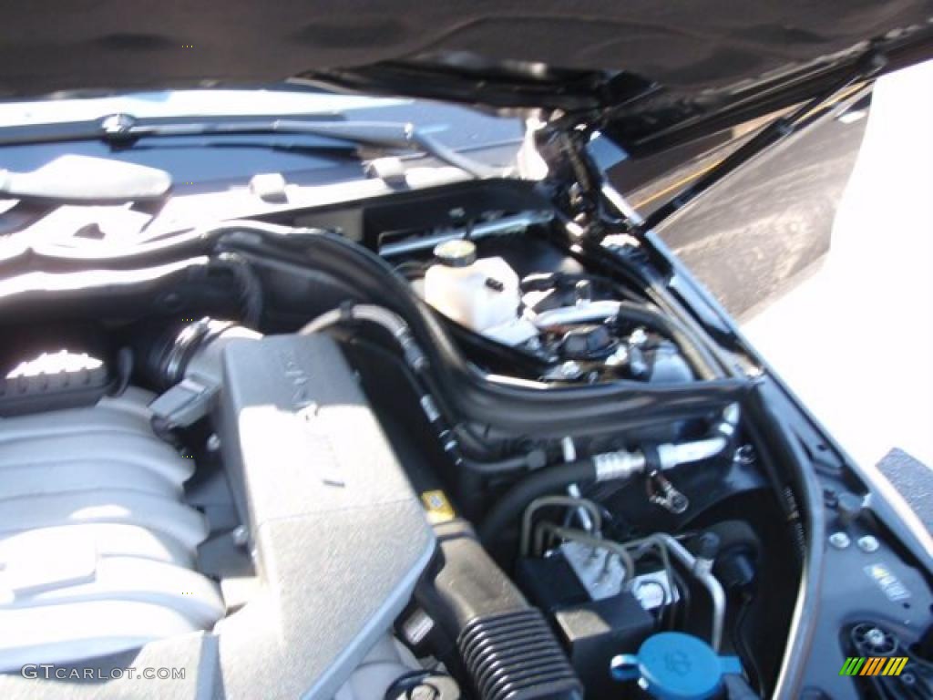 2009 Mercedes-Benz C 63 AMG 6.3 Liter AMG DOHC 32-Valve V8 Engine Photo #37988685