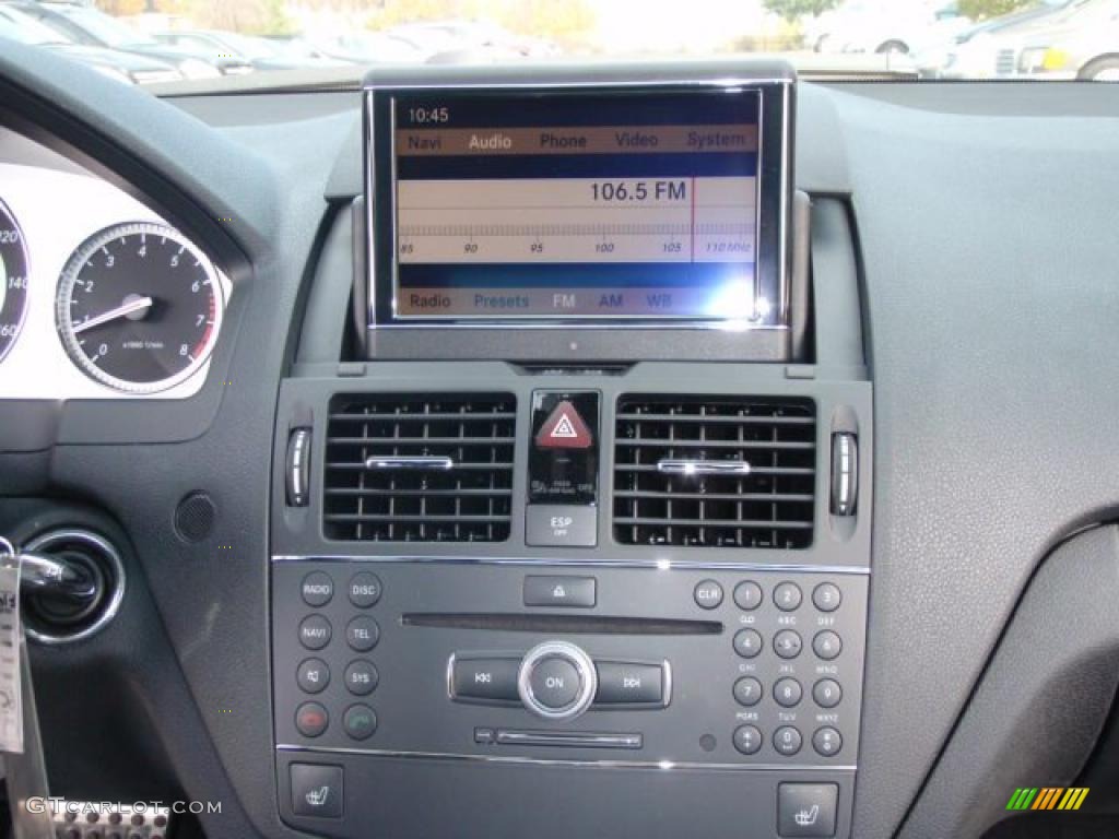 2008 Mercedes-Benz C 300 4Matic Sport Controls Photo #37989073