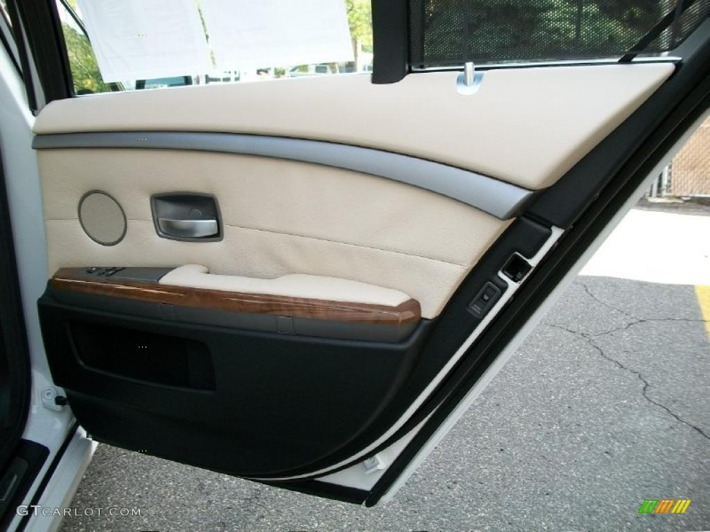 2008 7 Series 750i Sedan - Alpine White / Platinum photo #24