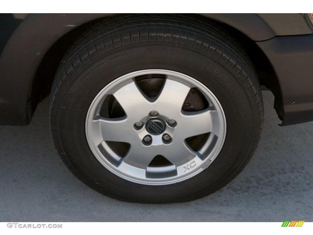 2003 Volvo XC70 AWD Wheel Photo #37990517