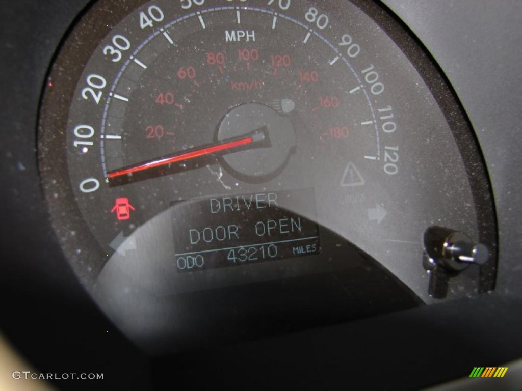 2007 Tundra Limited Double Cab - Super White / Beige photo #18