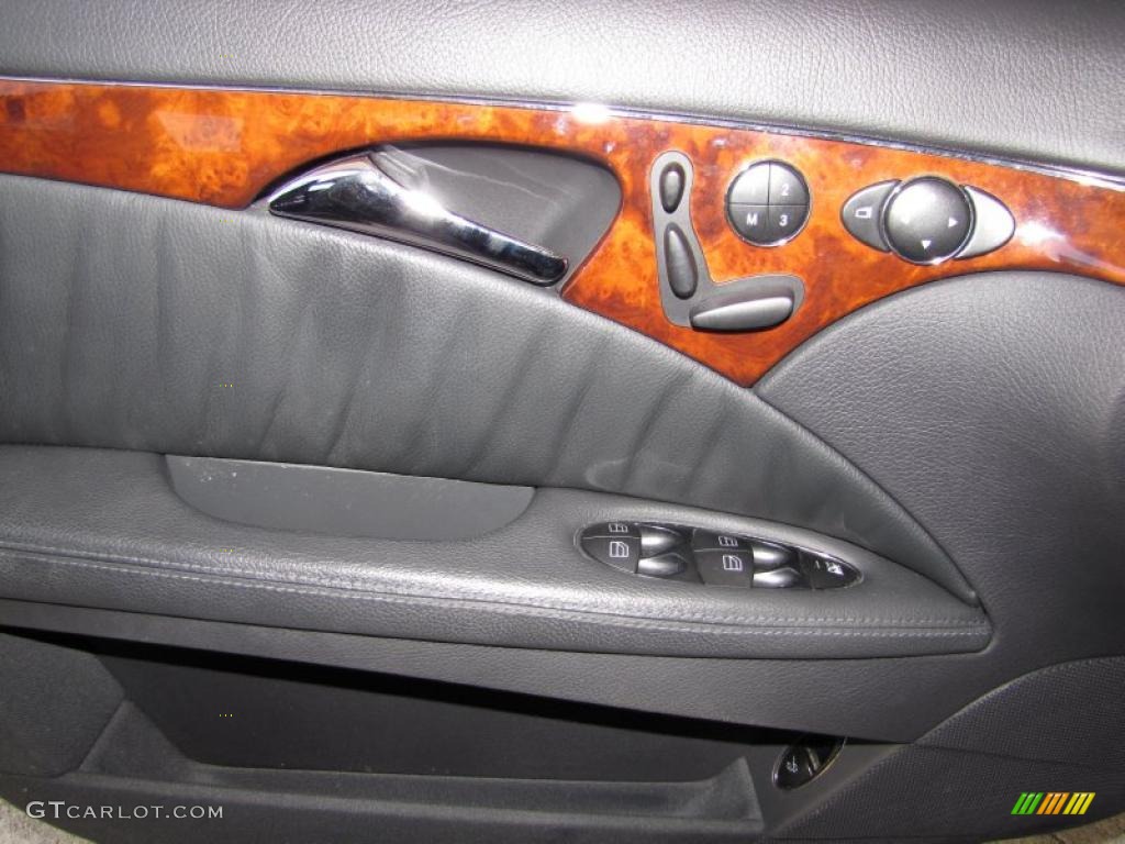 Ash Grey Interior 2003 Mercedes-Benz E 500 Sedan Photo #37991385