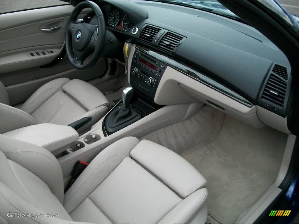Taupe Interior 2010 BMW 1 Series 135i Convertible Photo #37991901