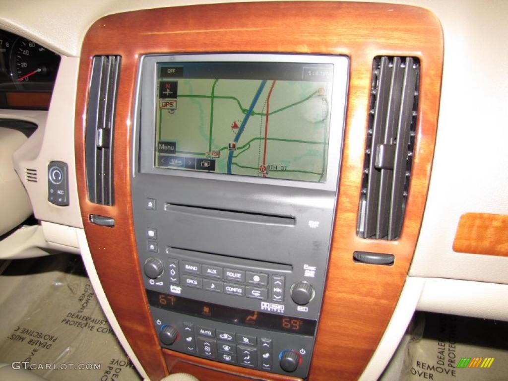 2006 Cadillac STS V8 Controls Photo #37994081