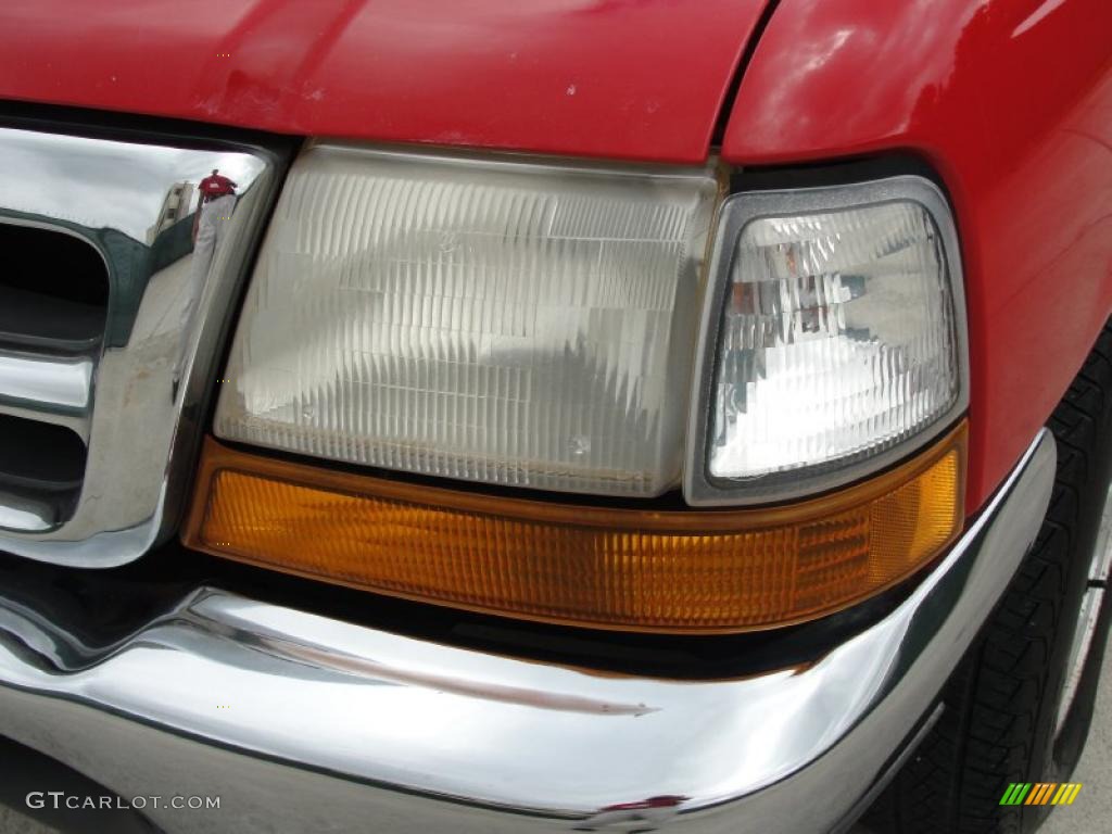 2000 Ranger XLT Regular Cab - Bright Red / Medium Graphite photo #10