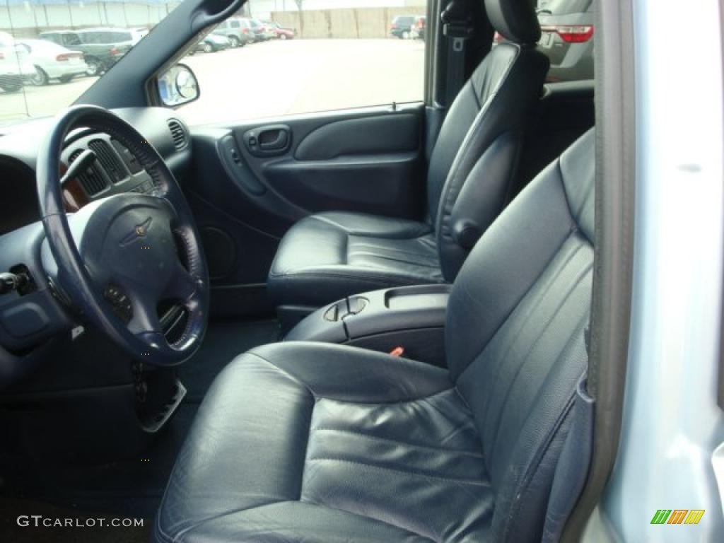 Navy Blue Interior 2002 Chrysler Town & Country LXi Photo #37996185