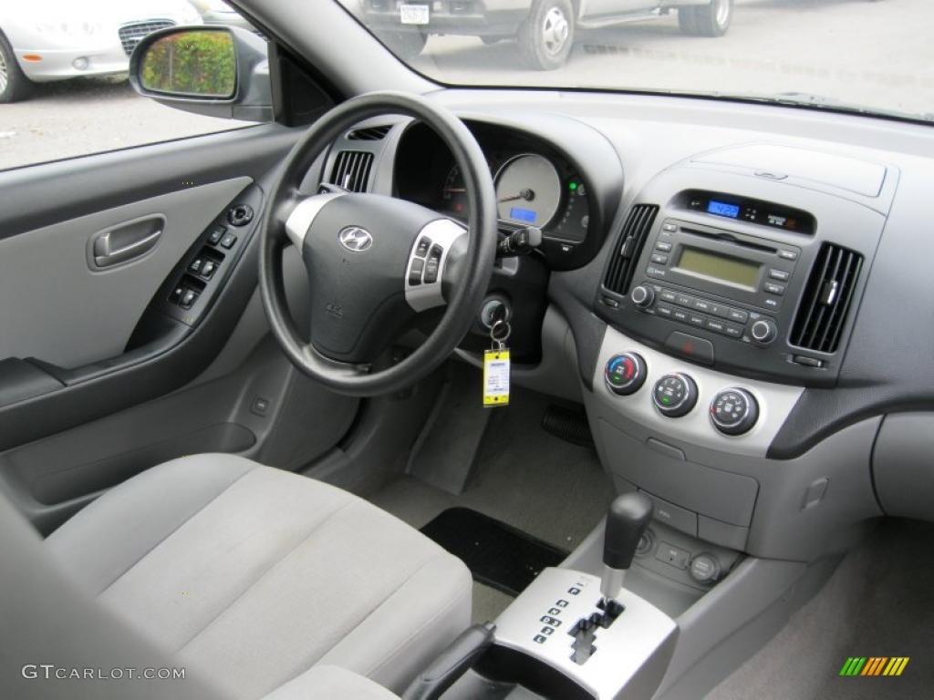 2008 Hyundai Elantra Interior