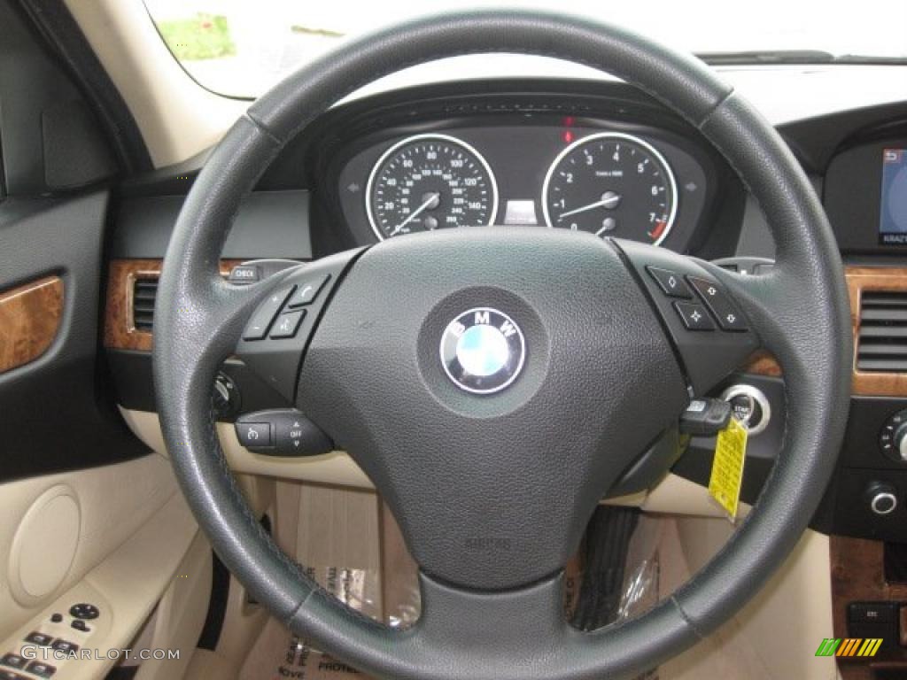 2008 BMW 5 Series 535xi Sports Wagon Beige Steering Wheel Photo #37996513