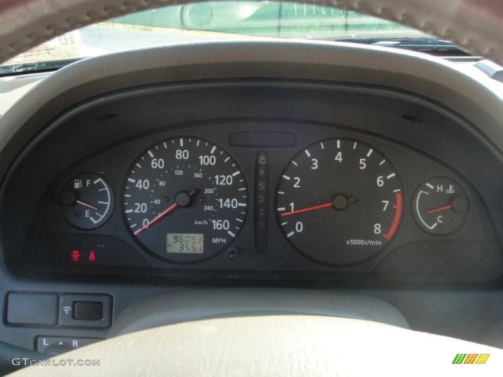 2000 Nissan Maxima GLE Gauges Photos