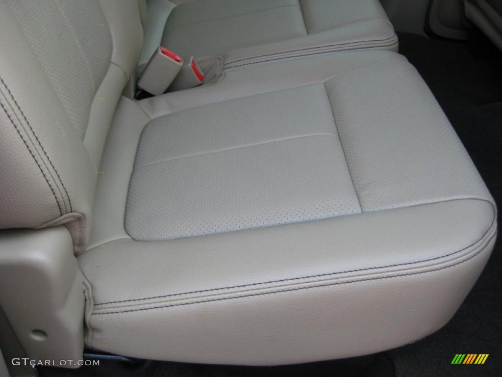 2010 F150 Lariat SuperCrew 4x4 - Red Candy Metallic / Tan photo #21