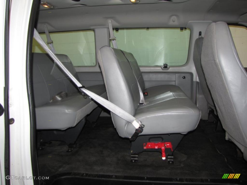 Medium Flint Interior 2004 Ford E Series Van E350 Super Duty XL Passenger Photo #37997381