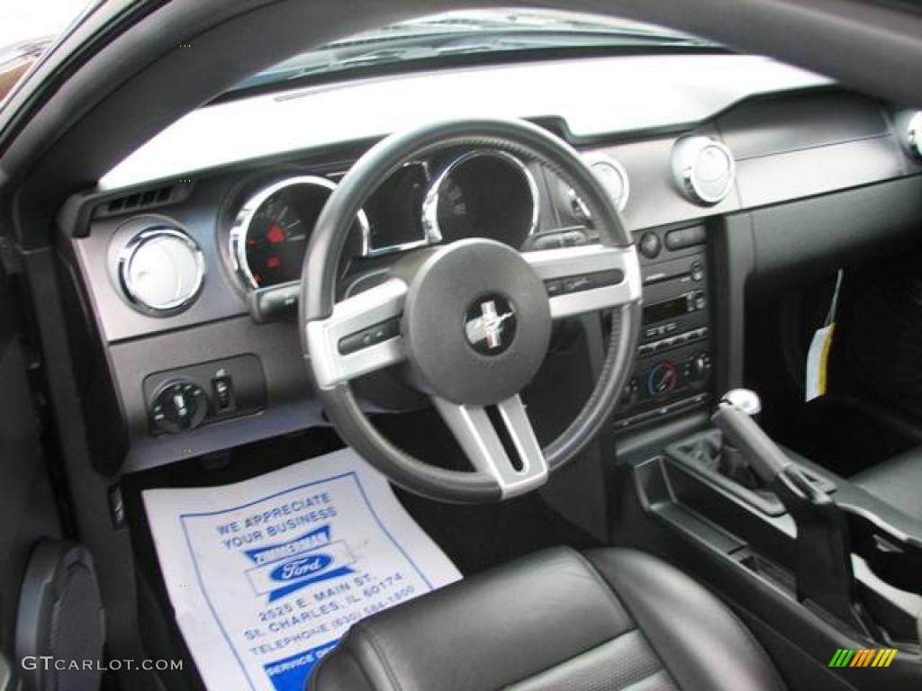 2007 Mustang GT Deluxe Coupe - Black / Dark Charcoal photo #5