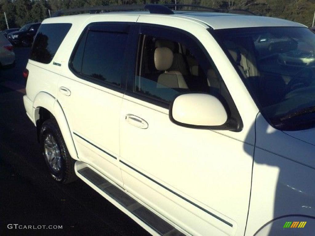 2005 Sequoia Limited - Natural White / Light Charcoal photo #20