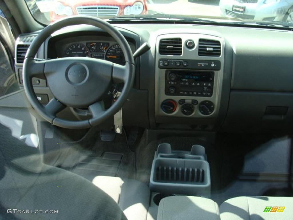 2005 Colorado LS Regular Cab 4x4 - Silver Birch Metallic / Medium Dark Pewter photo #9