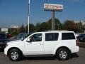 Avalanche White - Pathfinder SE 4x4 Photo No. 3