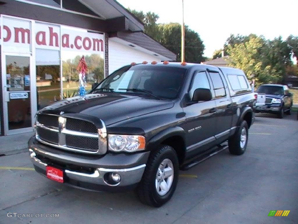 2002 Ram 1500 SLT Quad Cab 4x4 - Graphite Metallic / Dark Slate Gray photo #3