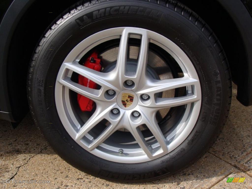 2011 Porsche Cayenne Turbo Wheel Photo #38002698