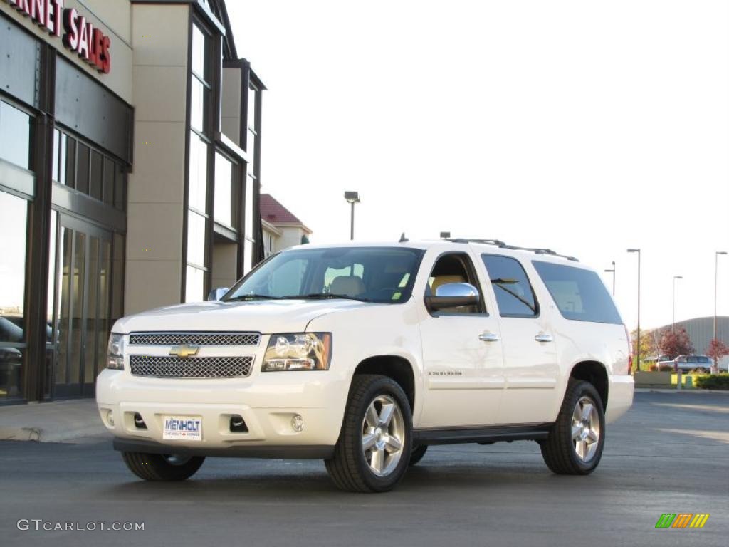 Summit White 2008 Chevrolet Suburban 1500 LTZ 4x4 Exterior Photo #38004986