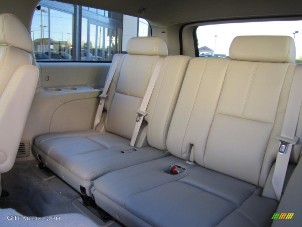 Light Cashmere/Ebony Interior 2008 Chevrolet Suburban 1500 LTZ 4x4 Photo #38005046
