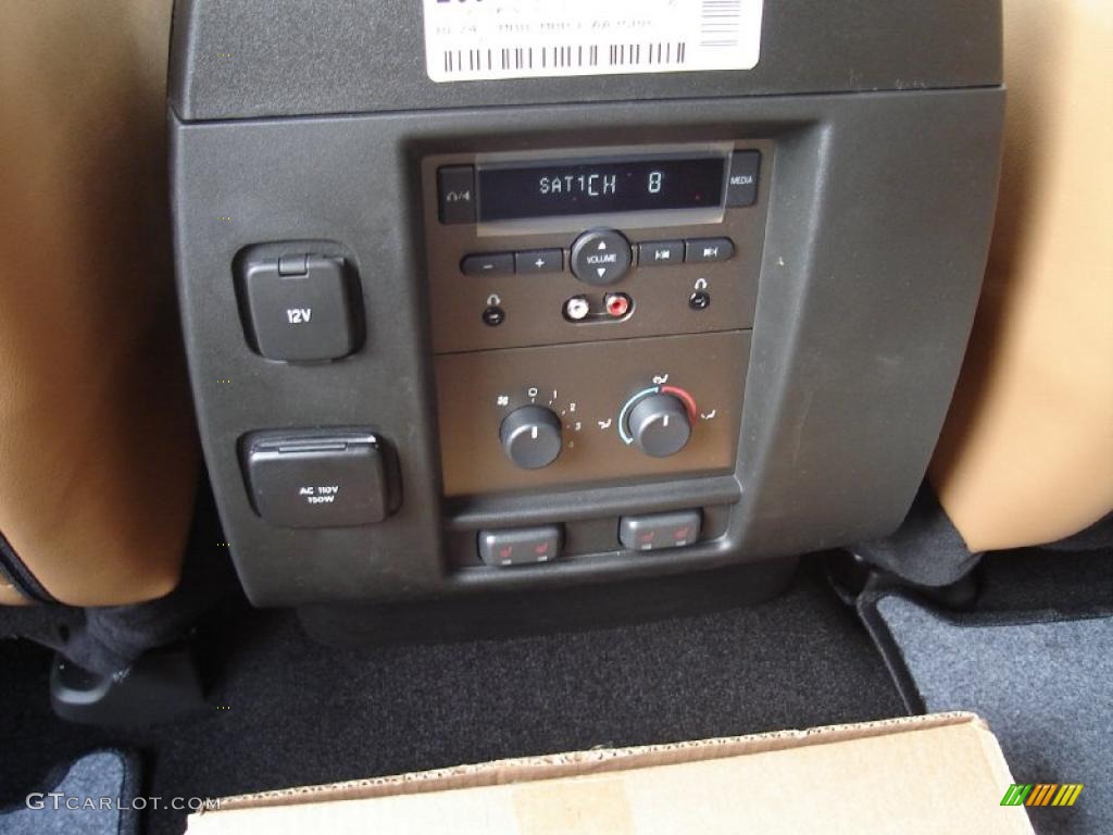 2011 Lincoln Navigator L Limited Edition 4x4 Controls Photo #38006038