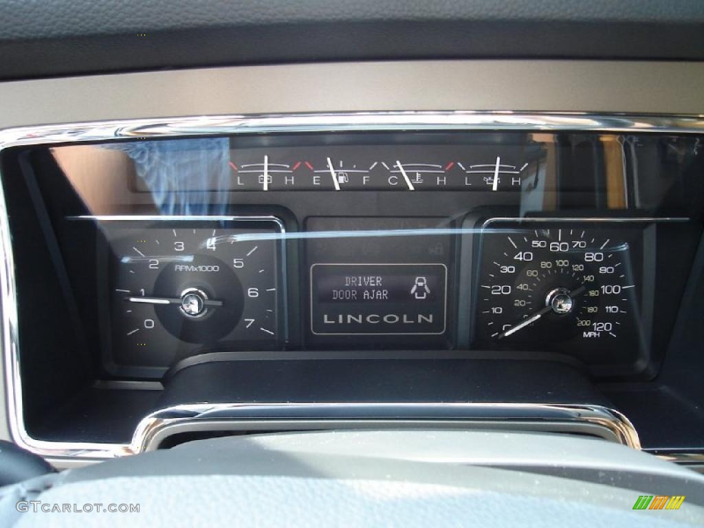 2011 Lincoln Navigator L Limited Edition 4x4 Gauges Photo #38006058