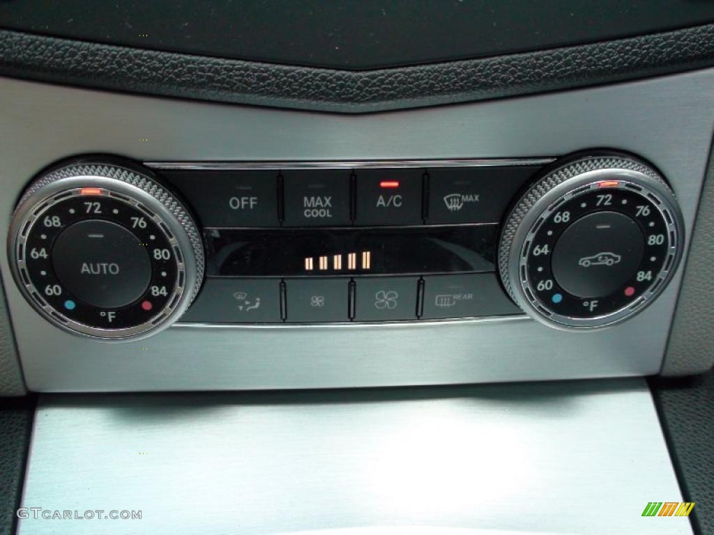 2008 Mercedes-Benz C 300 Sport Controls Photo #38006690