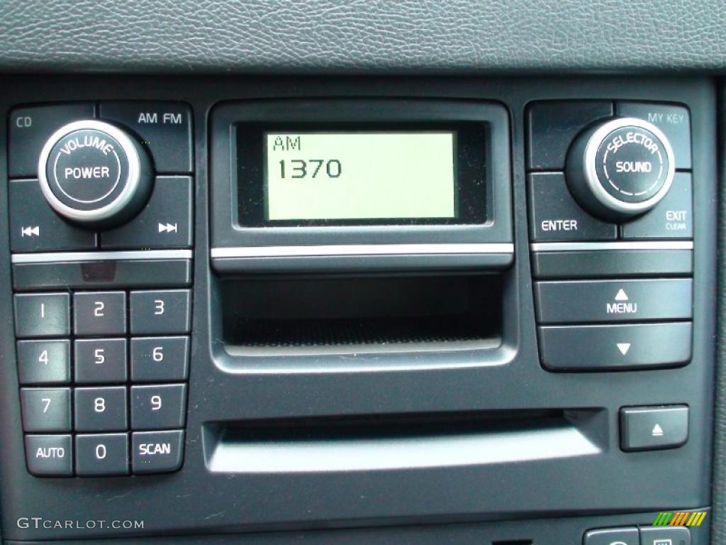 2007 Volvo XC90 3.2 Controls Photo #38007549