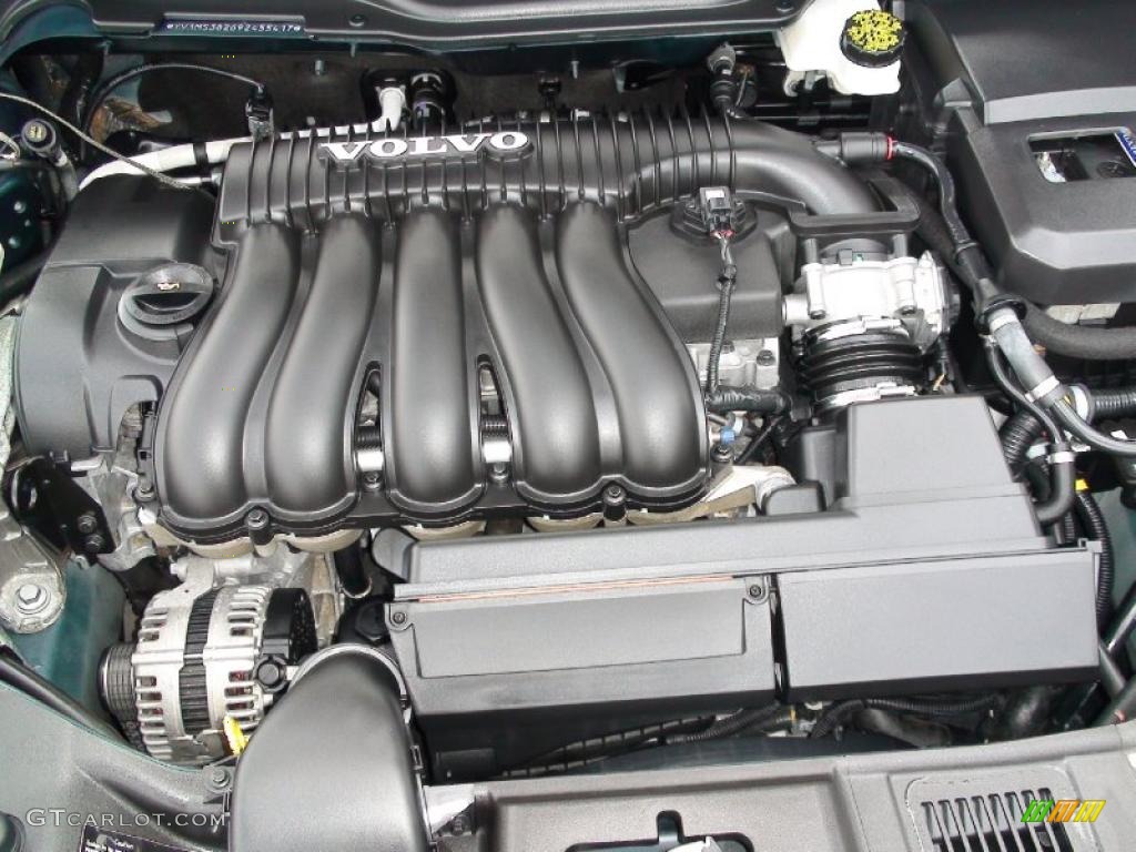 2009 Volvo S40 2.4i Engine Photos