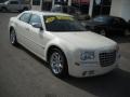 Cool Vanilla - 300 C HEMI Photo No. 20
