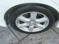 Super White - Camry LE Photo No. 17