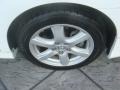 Super White - Camry LE Photo No. 18