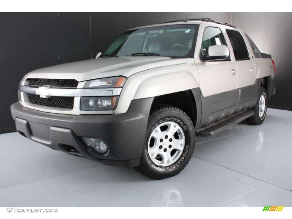 2005 Avalanche LT 4x4 - Silver Birch Metallic / Gray/Dark Charcoal photo #24