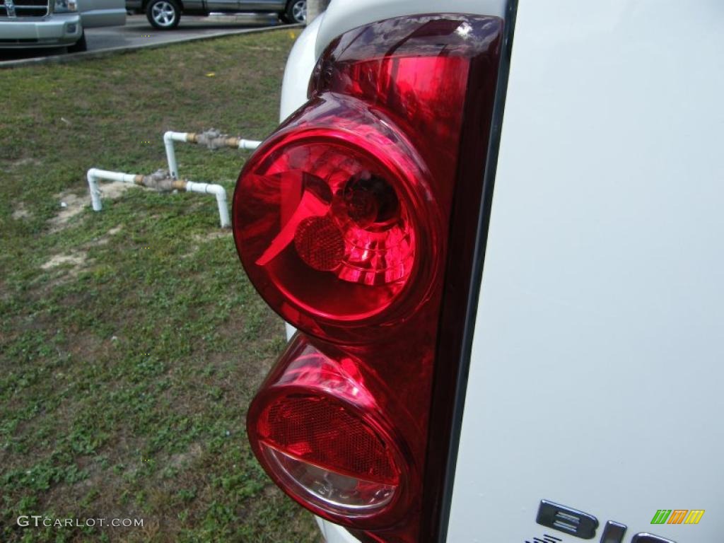 2007 Ram 3500 Big Horn Quad Cab Dually - Bright White / Khaki photo #9