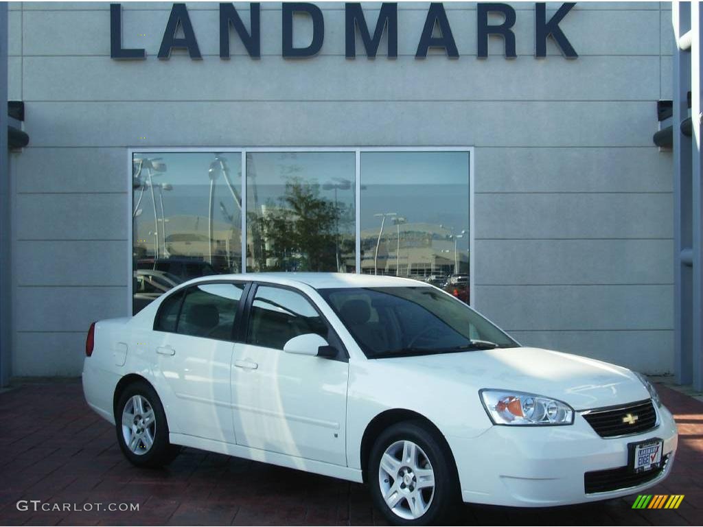 2008 Malibu Classic LT Sedan - White / Cashmere Beige photo #1