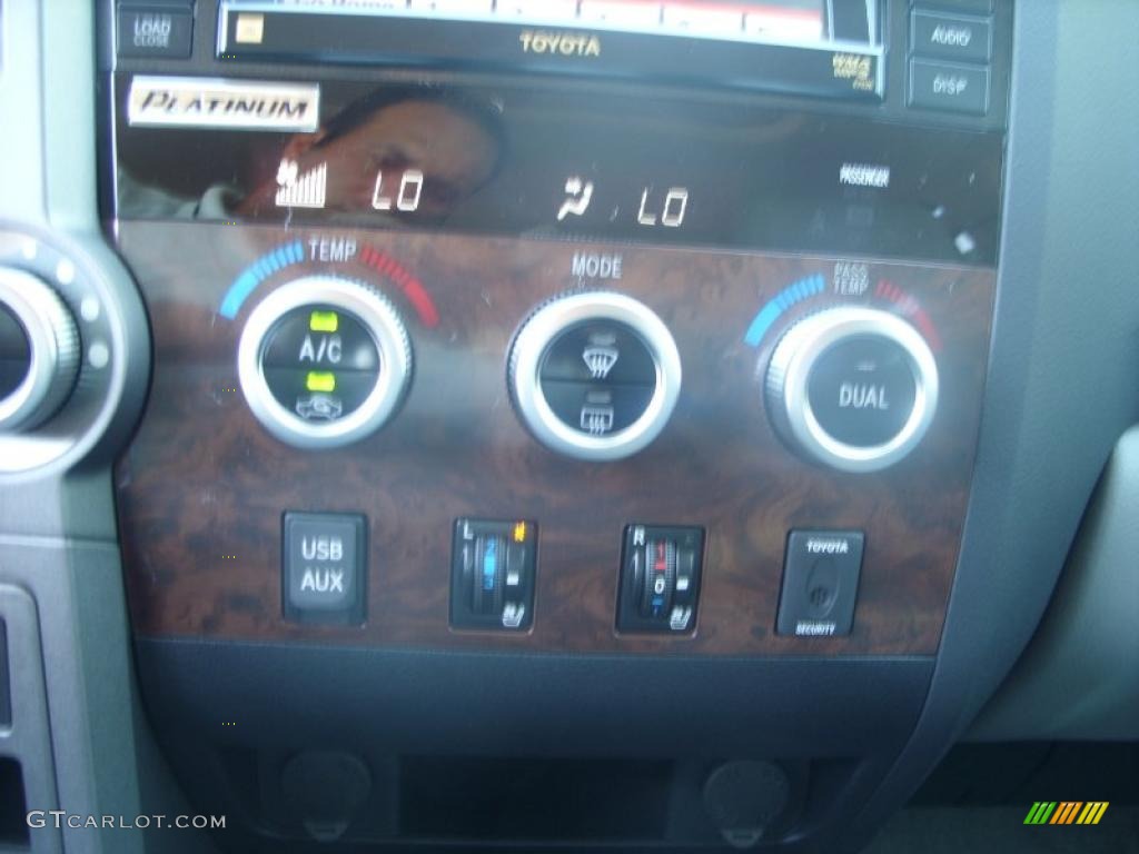 2011 Toyota Tundra Platinum CrewMax 4x4 Controls Photo #38012612