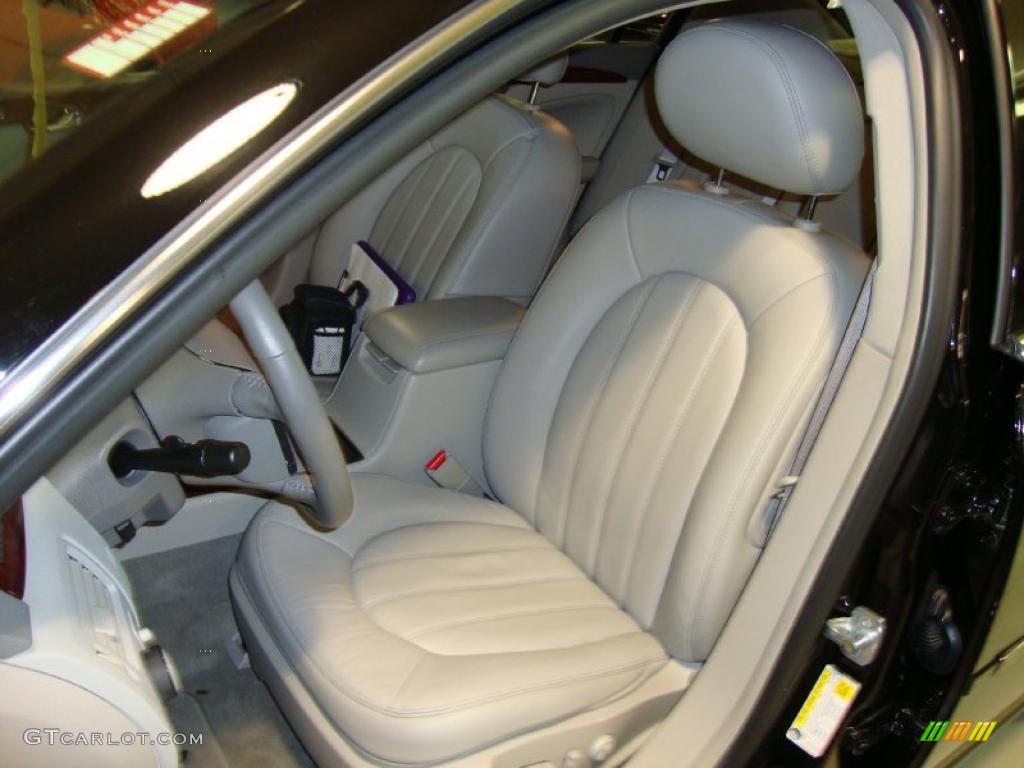 Titanium Interior 2010 Buick Lucerne CXL Photo #38013036