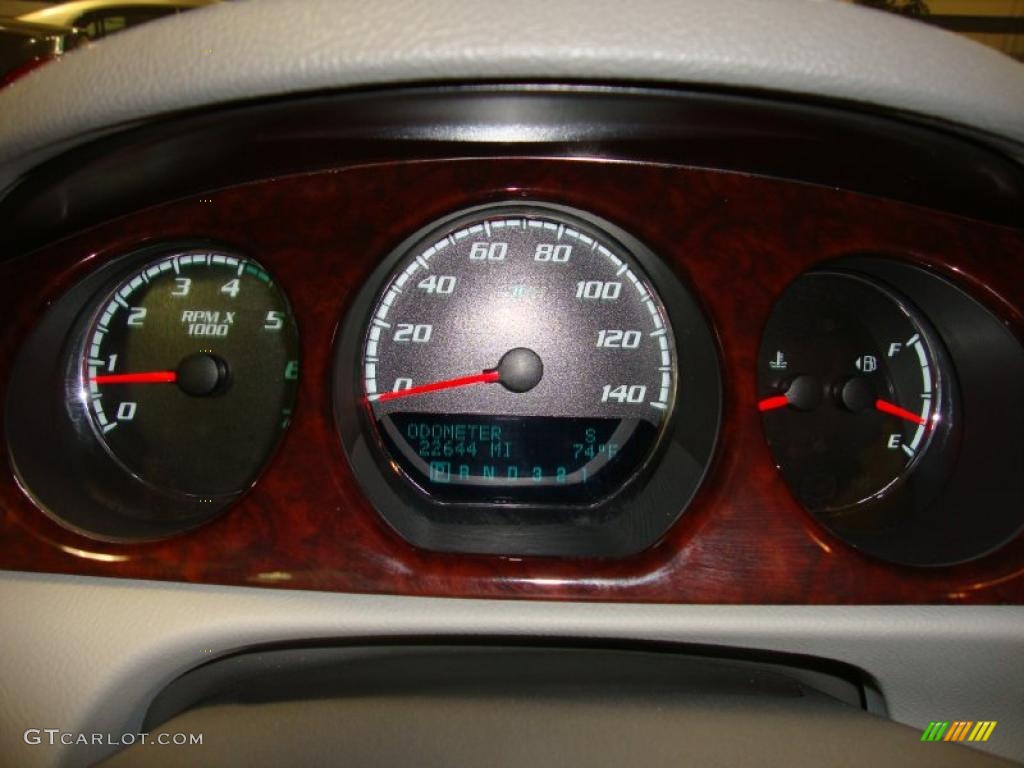 2010 Buick Lucerne CXL Gauges Photo #38013280